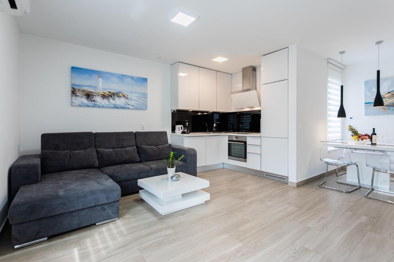 New Modern 