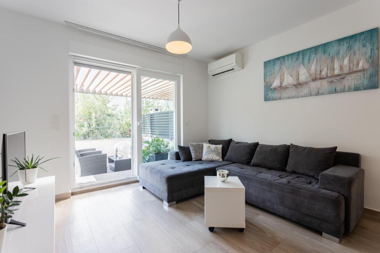 New Modern 