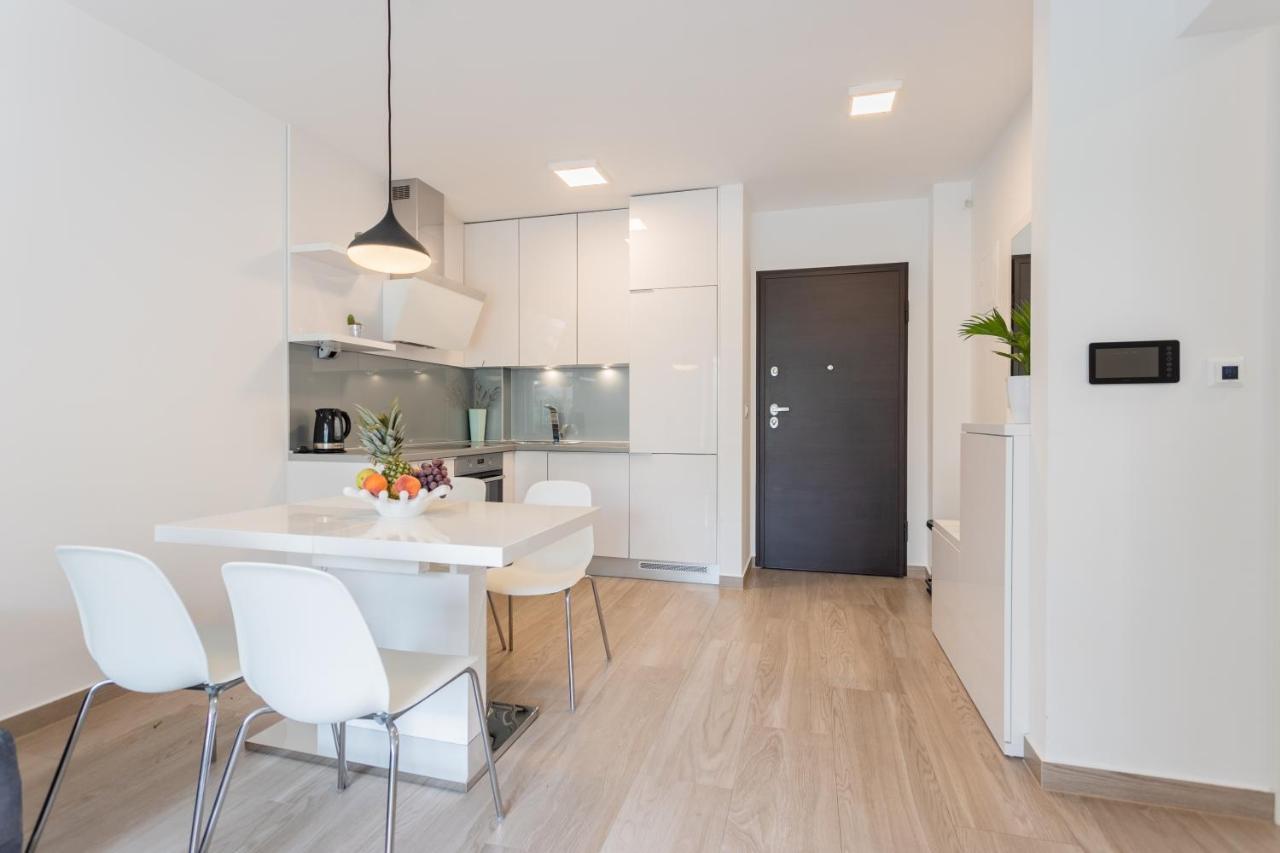 New Modern 