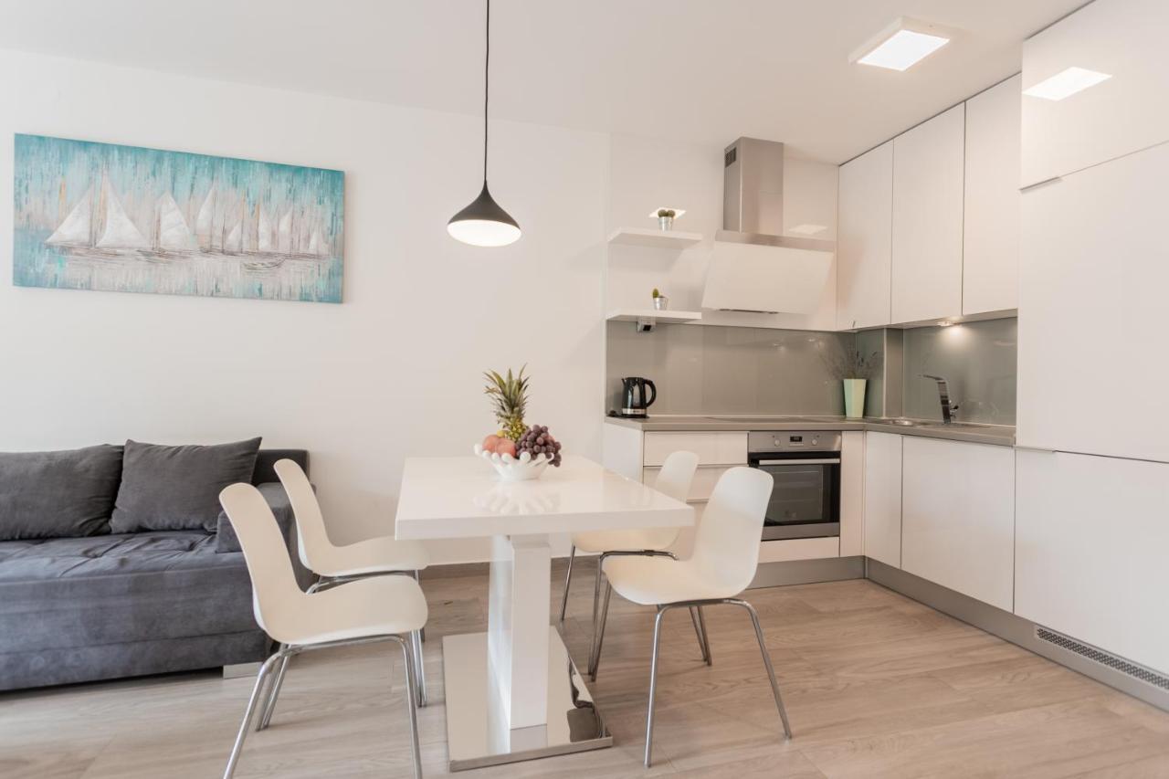 New Modern 